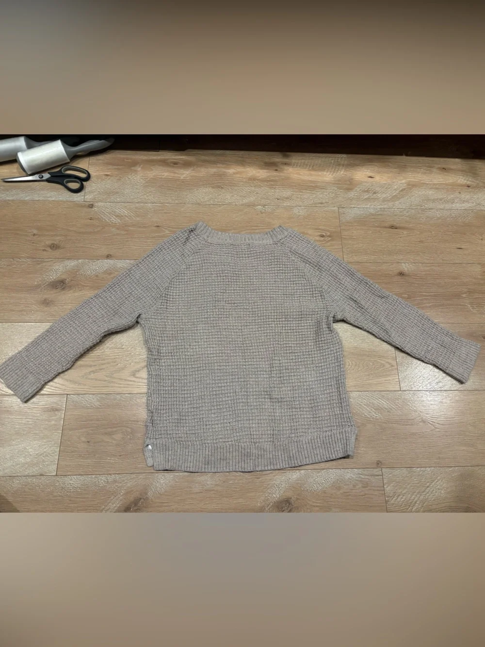 Banana Republic Women's Crewneck Sweater in Taupe - Picture 2 of 4